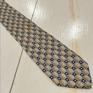 Classic Gold and Blue Patterned Men's Tie